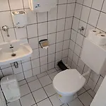 Haus Sonnschein 酒店 3*
