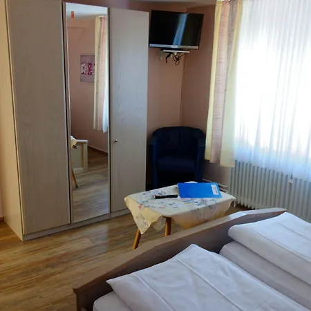 ホテル Haus Sonnschein 3*