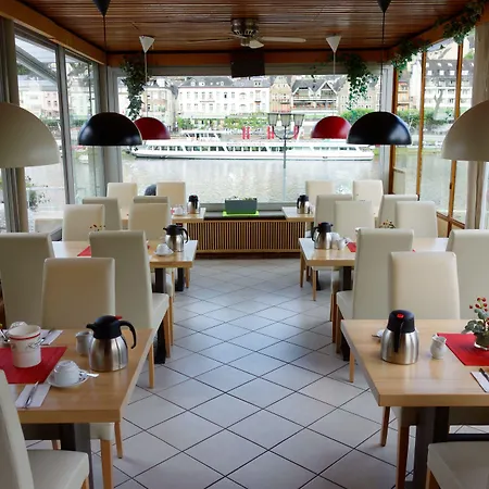 Haus Sonnschein ホテル コッヘム